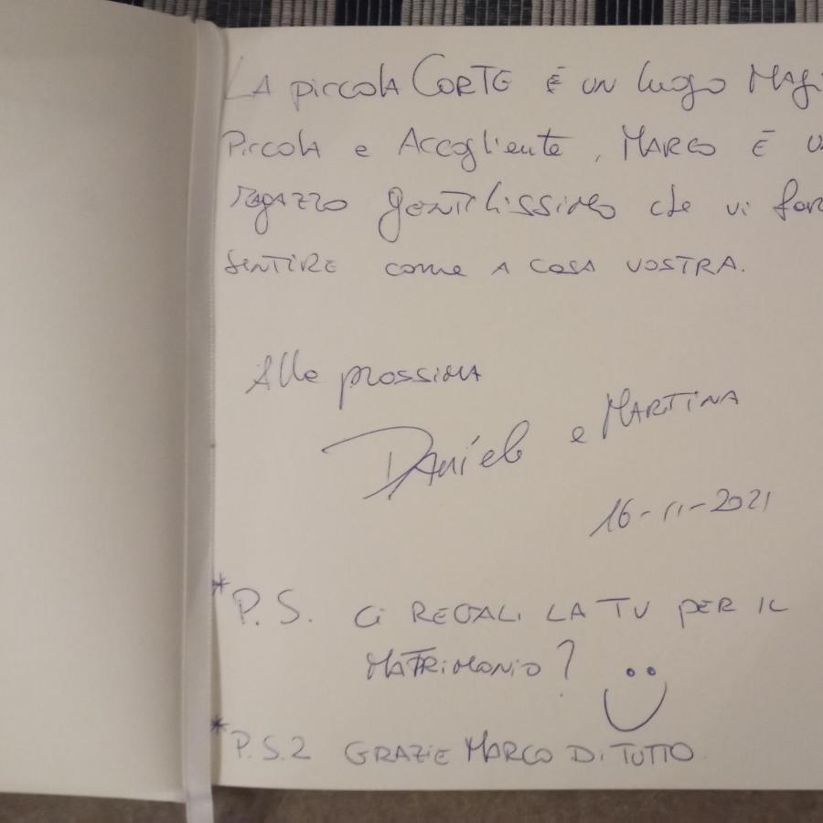 La Piccola Corte 的里雅斯特 外观 照片